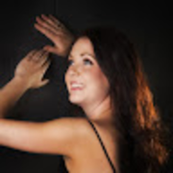 Meet your Posher, Leanne - Picture 1 of 1